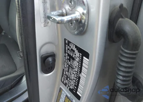 2015 Kia Sorento Lx z USA, uszkodzony, nr VIN 5XYKT3A66FG557308